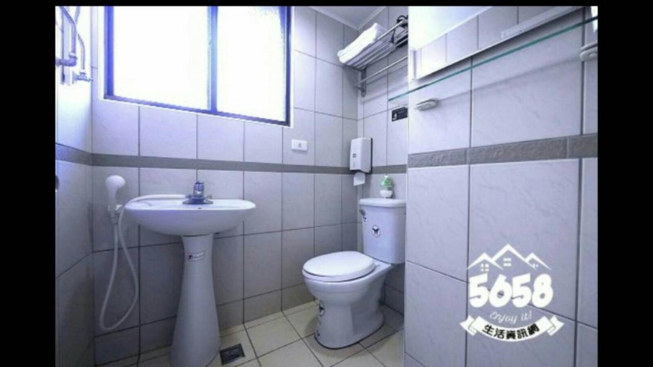 Apartmán 逢甲mickey House Tchaj-čung Exteriér fotografie