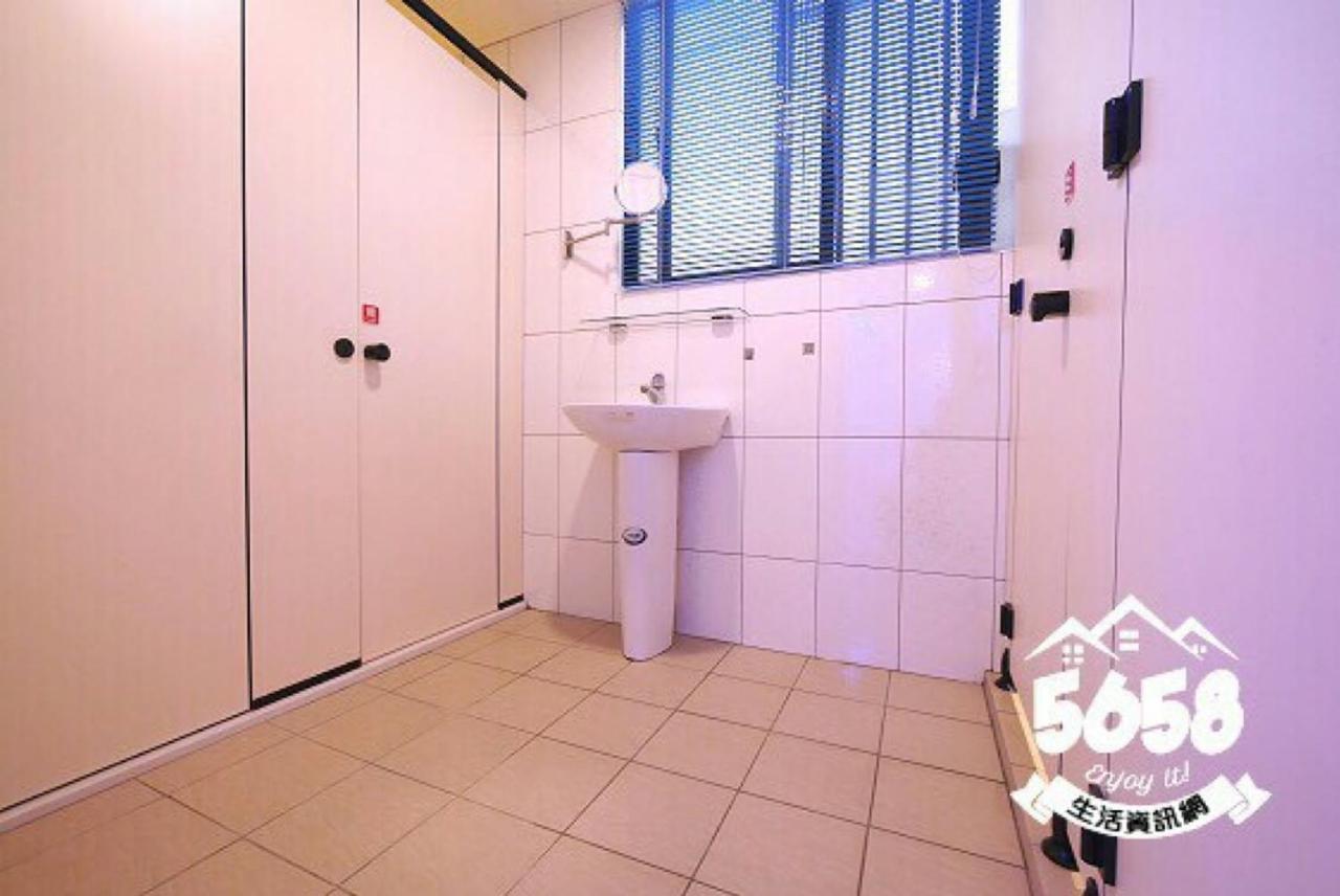 Apartmán 逢甲mickey House Tchaj-čung Exteriér fotografie