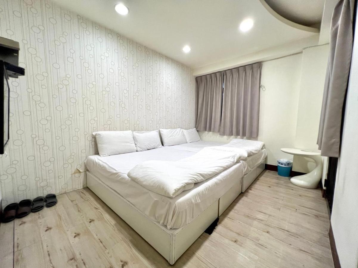 Apartmán 逢甲mickey House Tchaj-čung Exteriér fotografie