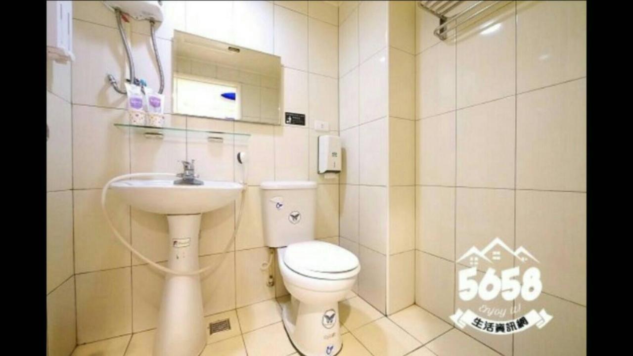 Apartmán 逢甲mickey House Tchaj-čung Exteriér fotografie