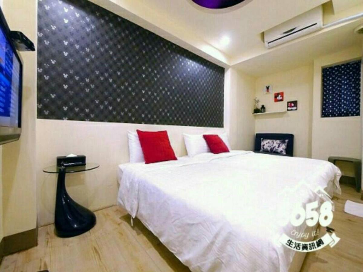 Apartmán 逢甲mickey House Tchaj-čung Exteriér fotografie